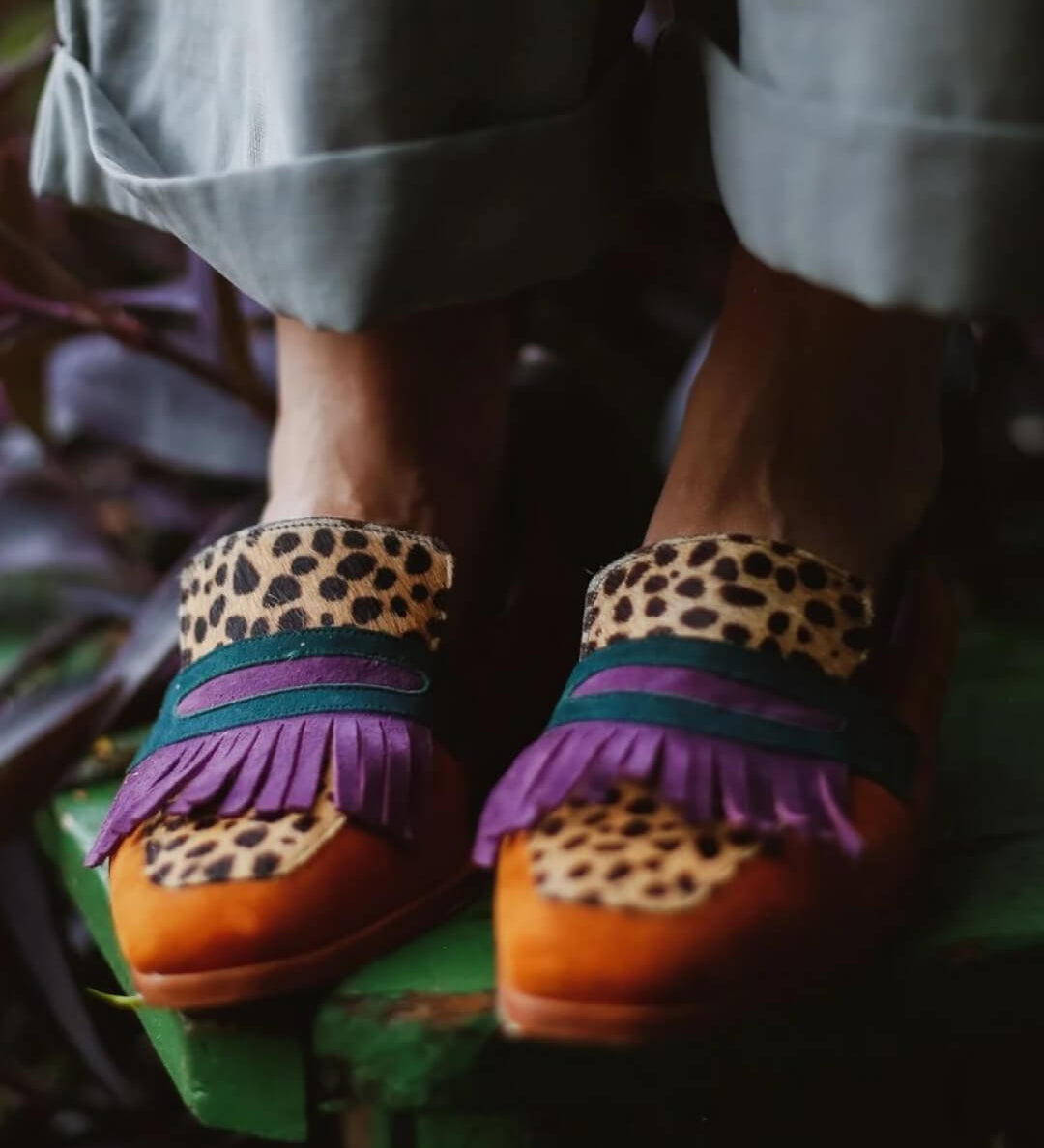 MOCASSINO CON FRANGE E STAMPA ANIMALIER