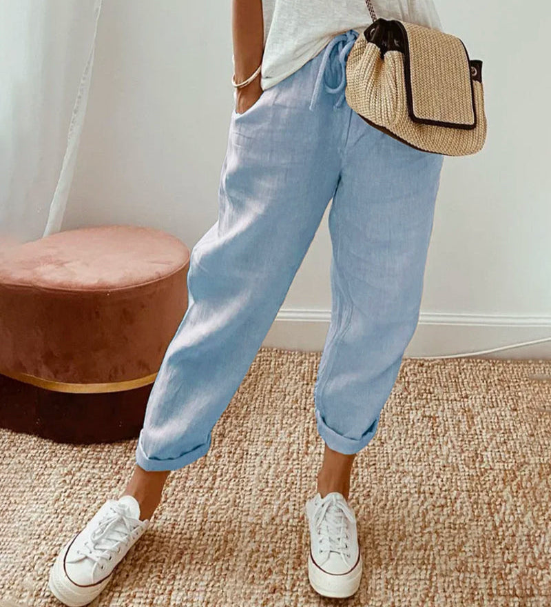Pantaloni fluidi dal comfort elegante