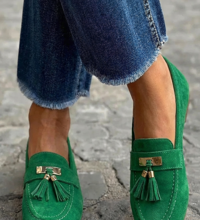 MOCASSINO ELEGANTE CON NAPPINE