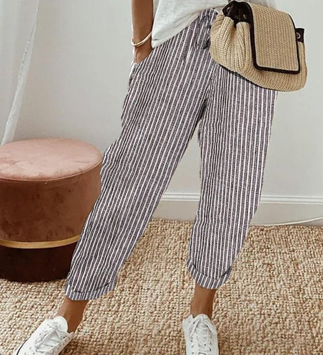 Pantaloni fluidi dal comfort elegante