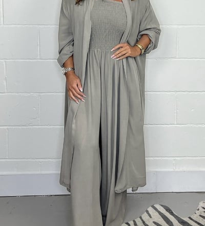 Look completo: Tuta Elegante + Kimono leggero GRATIS