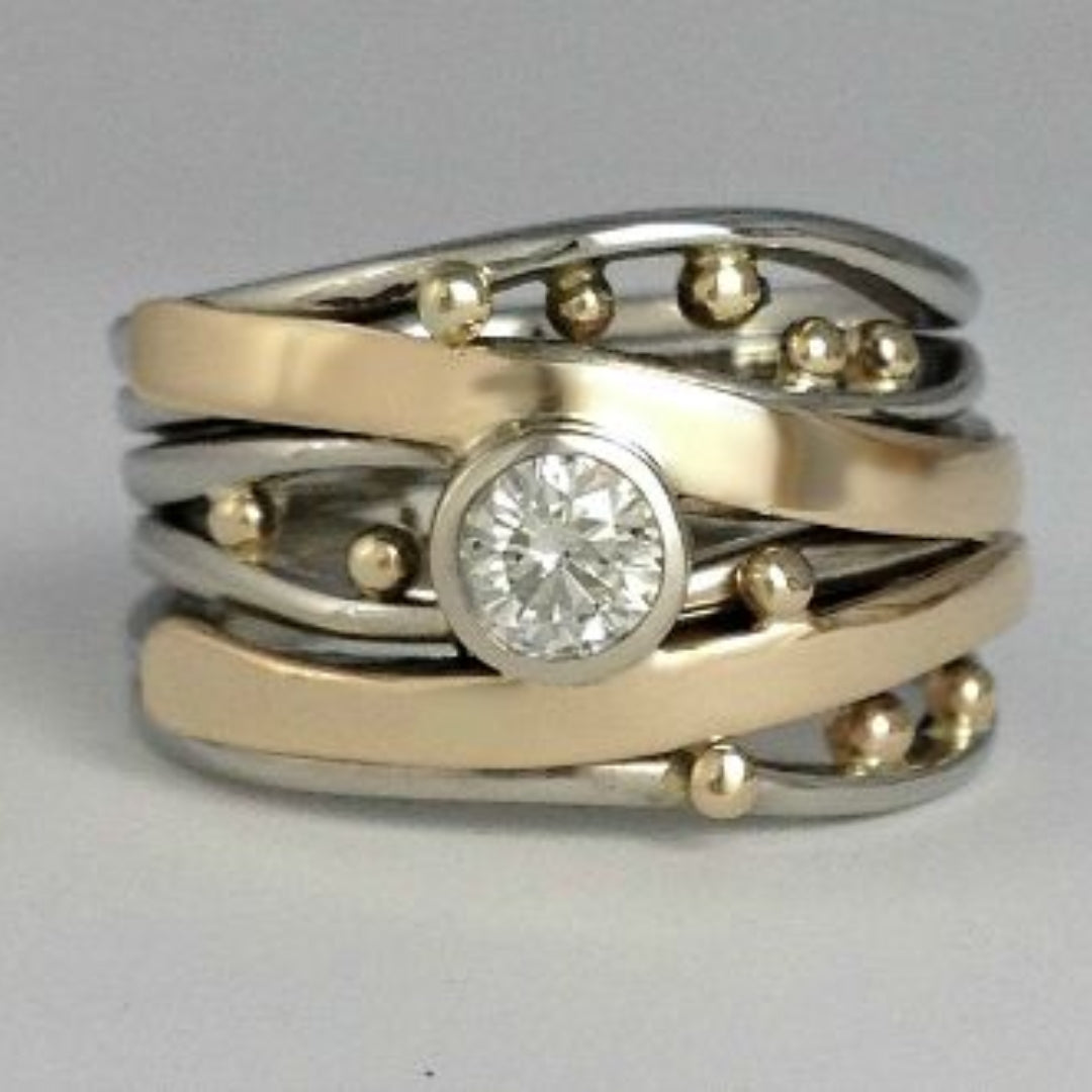 Royal - Anello Vintage in Oro Incastonato di Zirconia
