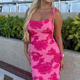 Xavina - Abito con cinturino annodato e fiori rosa