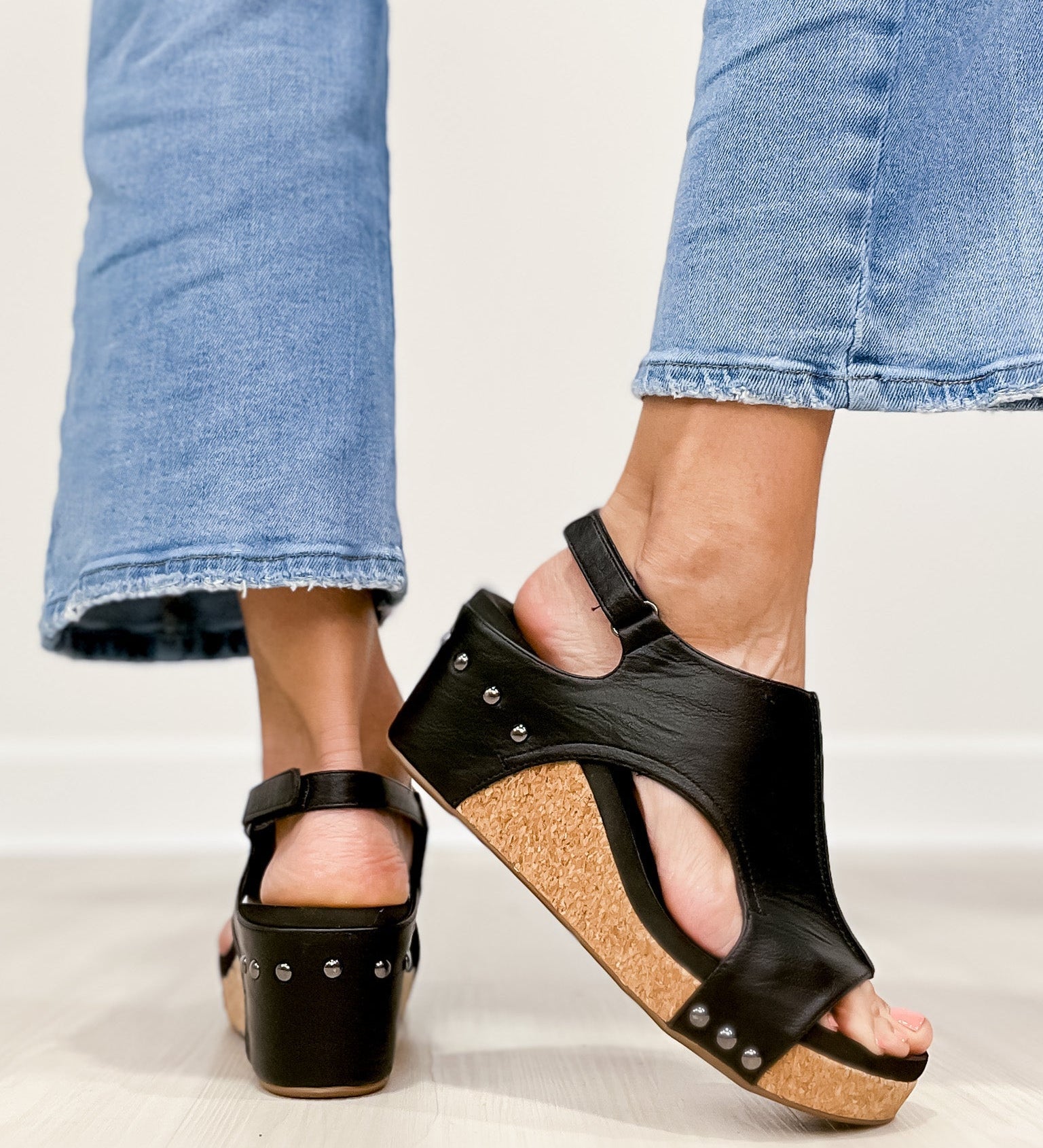 Briellae - Sandalo con zeppa