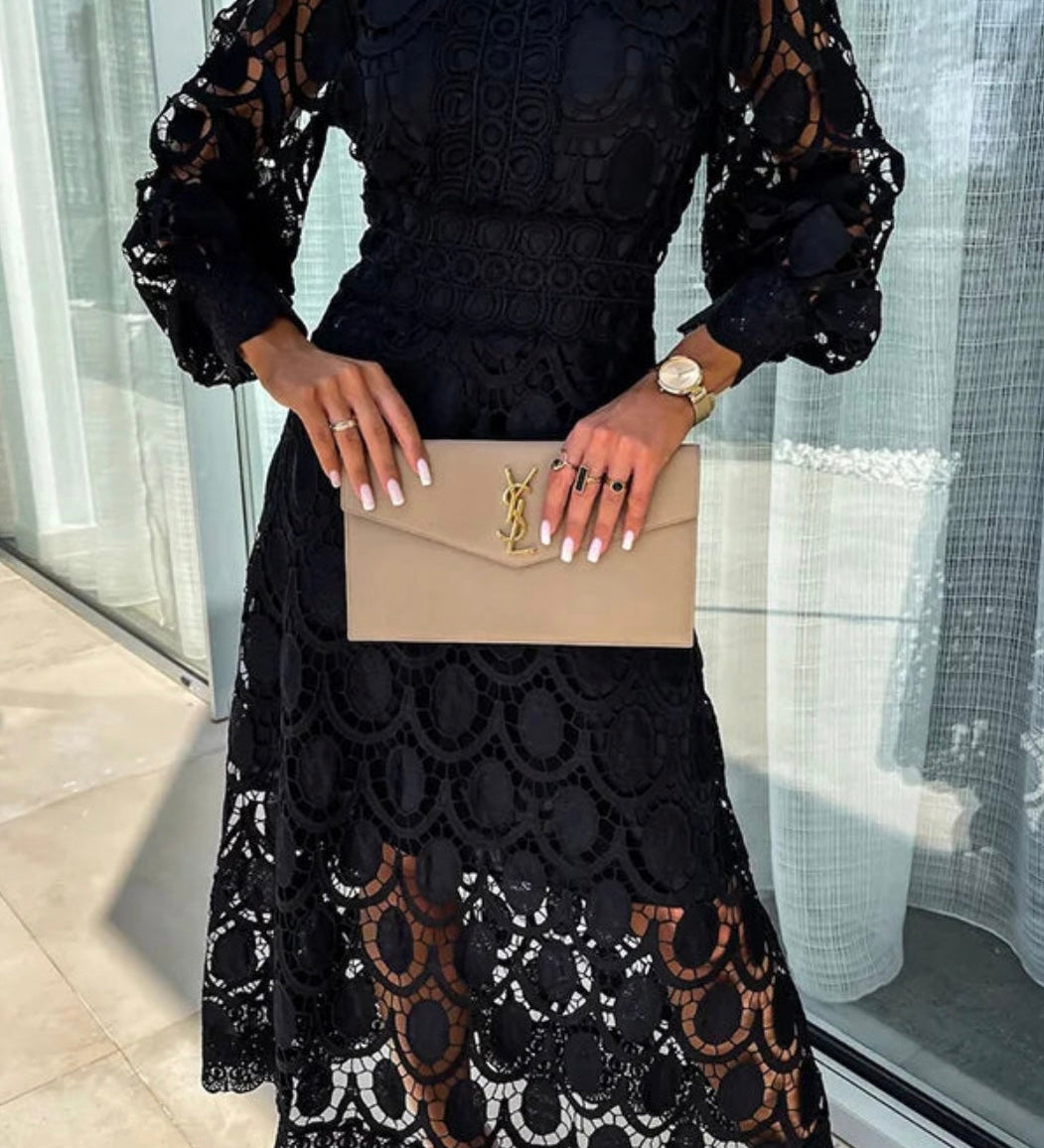 Charlotte - Romantico ed elegante abito midi