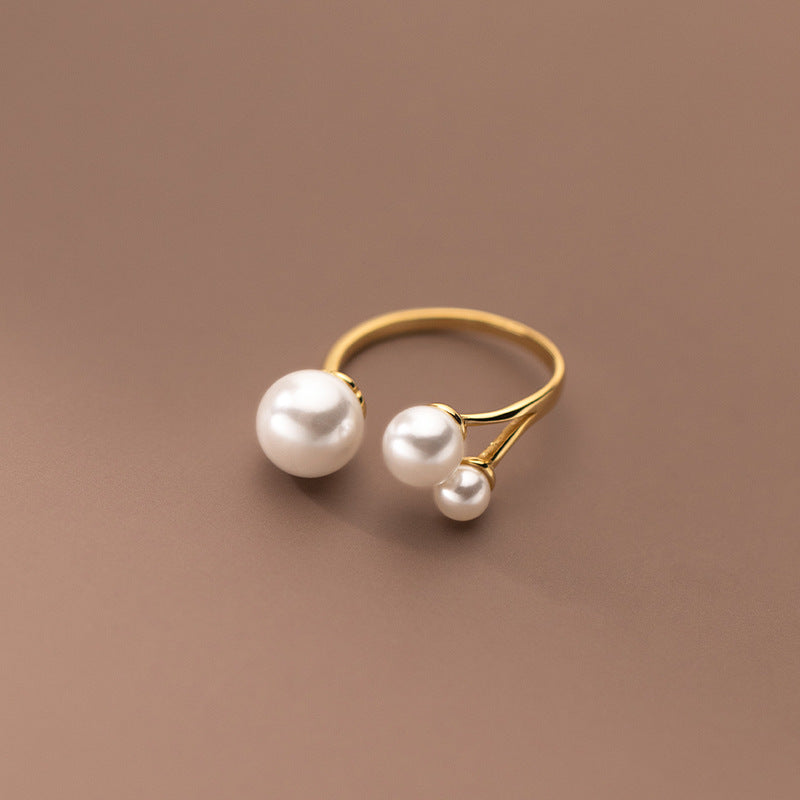 Anello in perle d'acqua dolce triplo regolabile