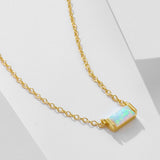 Livia – Collana in argento con piccolo pendente