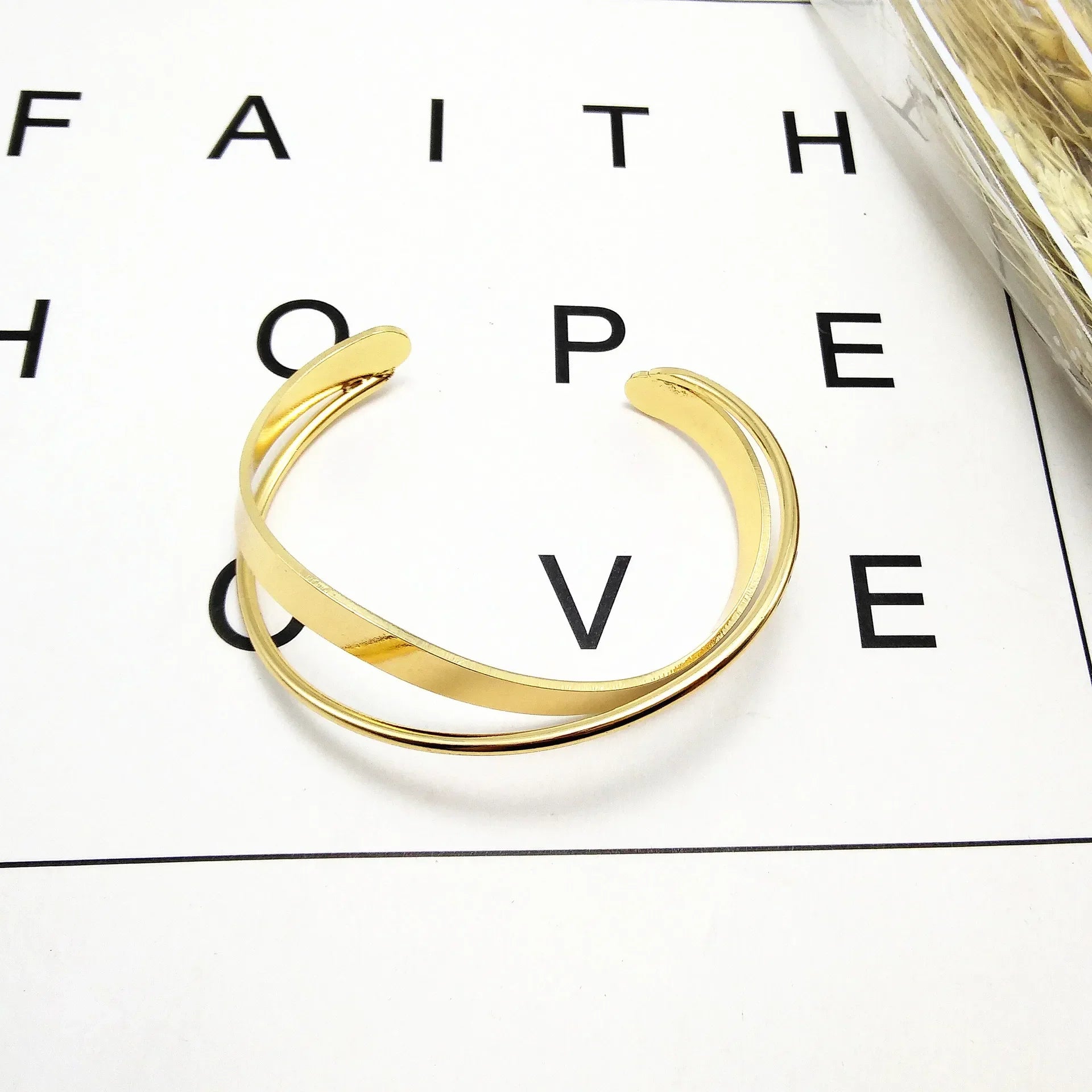 Luce - Bracciale Intrecciato Dorato