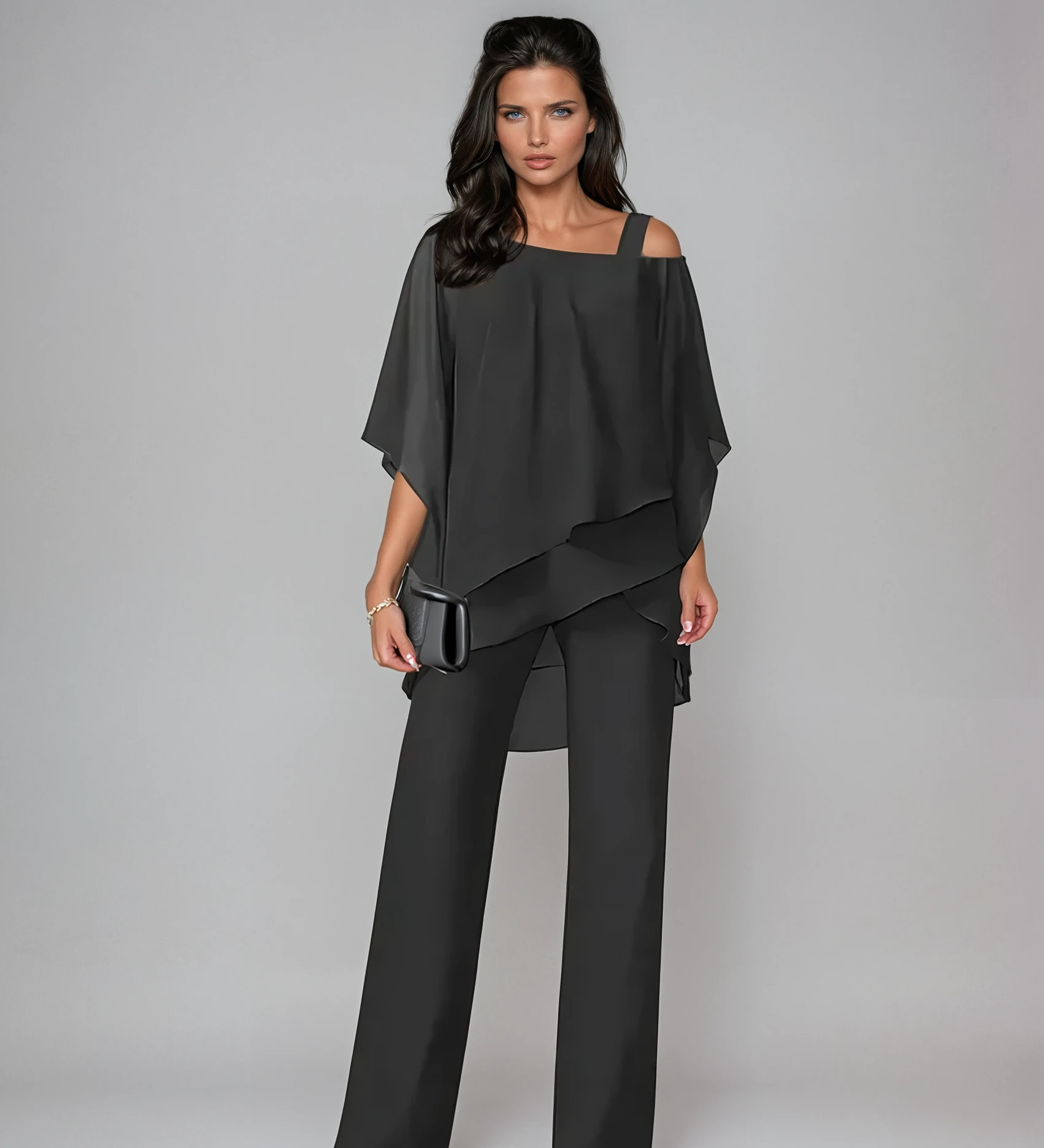 Elena – Completo Due Pezzi con Design a Strati