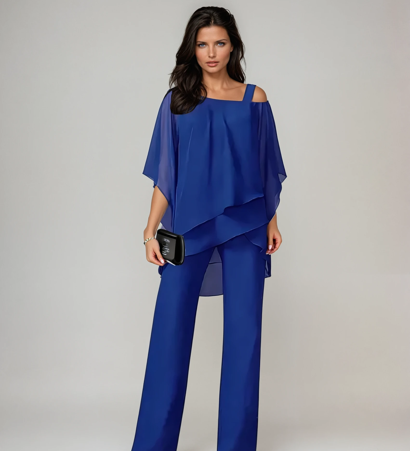 Elena – Completo Due Pezzi con Design a Strati