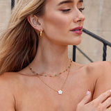 Lale - Collana con fiore bianco